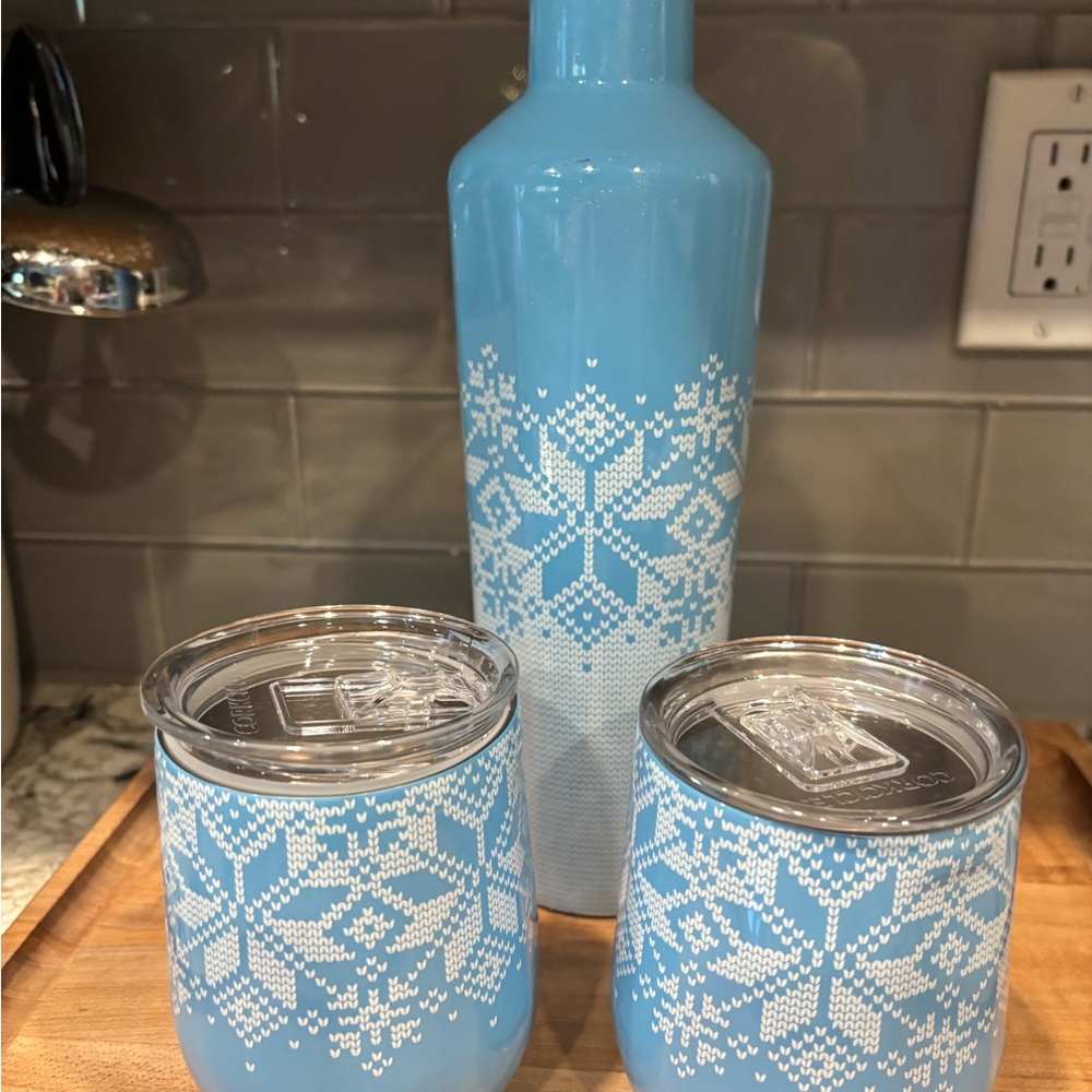 Corkcicle Elegant Blue Snowflake Drinkware Set